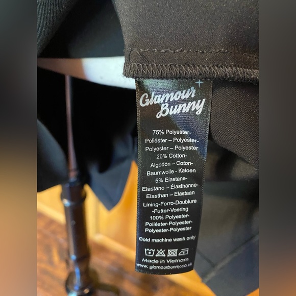 GLAMOUR BUNNY SOPHIA FITTED WIGGLE PINUP PENCIL DRESS RARE TOP VINTAGE MADMEN - Picture 8 of 11